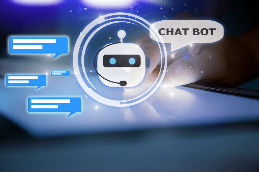 hombre configura un bot para whatsapp